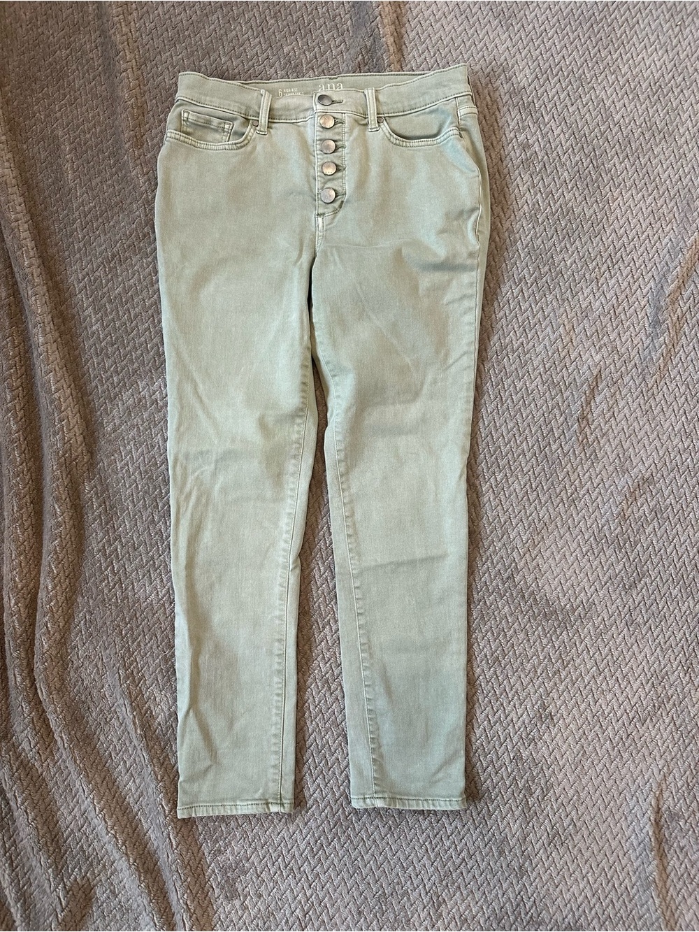 A.N.A High-Rise Button-Fly Women’s Jeans in Sage Green
